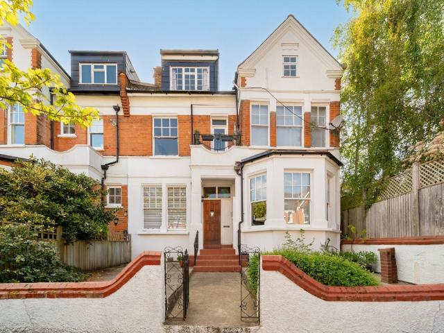 Muswell Avenue, London N10, 2 bed flat to rent, £2,000 pcm | PrimeLocation