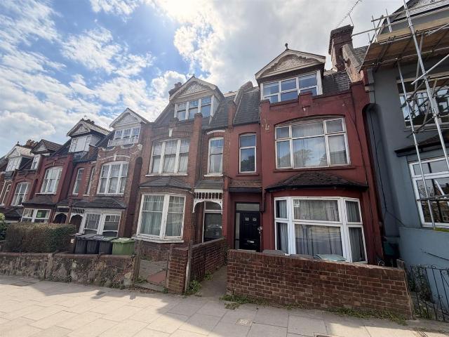 Muswell Hill, London N10, 1 bed flat to rent, £1,700 pcm | PrimeLocation