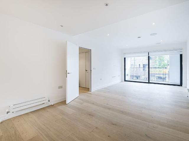 Muswell Hill, London N10, 2 bed flat to rent, £3,250 pcm | PrimeLocation