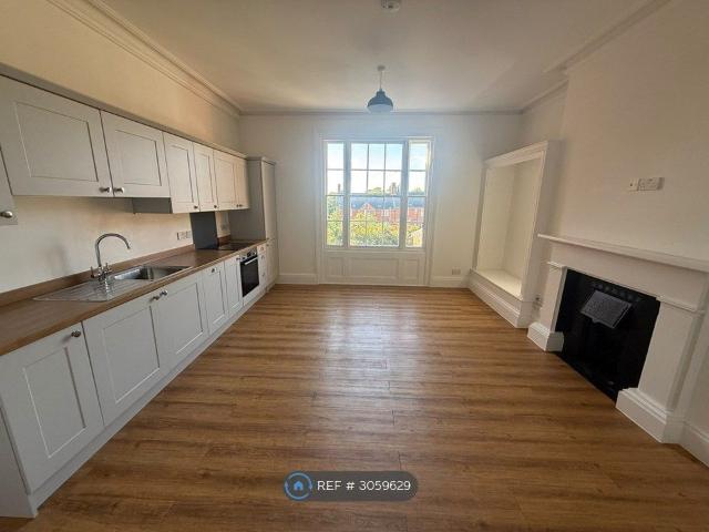 Museum St, Ipswich IP1, 3 bed flat to rent, £1,295 pcm | PrimeLocation