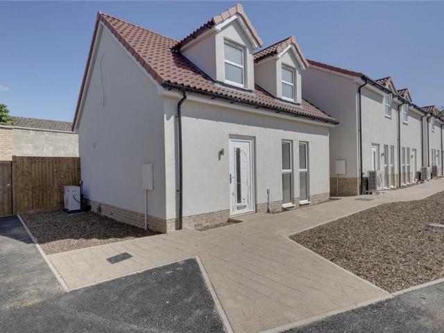 Museum View, Mildenhall, Bury St. 1 bed detached house to rent £1,515 pcm £350 pw