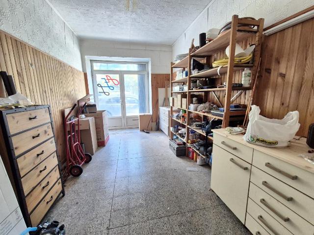 Musiciens Local commercial à vendre avec cour et réserve a. 38m² Nice