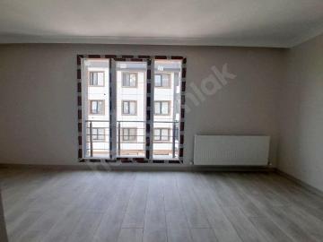 MÜSLÜM EMLAKTAN METROBÜSE YÜRÜME MESAFESİNDE 4+2 DUBLEX