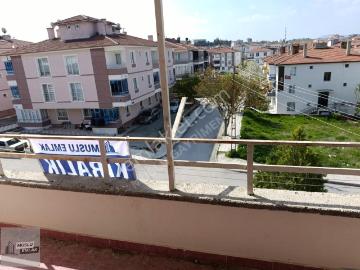 Musludan Kapaklıda Kiralık 3+1 Geniş Daire