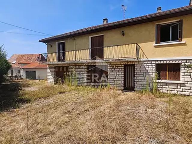 Mussidan 24400 Achat / Vente maison 5 pièces t5 au dernier étage cave