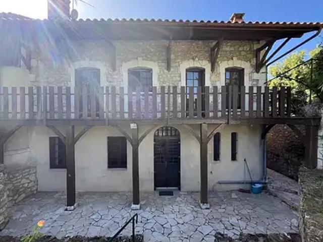 Mussidan 24400 Location maison 6 pièces t6