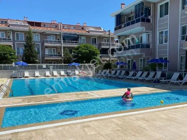 Mutfak Tamamen Ayrı! Havuz Cephe Masrafsız 1+1 Daire