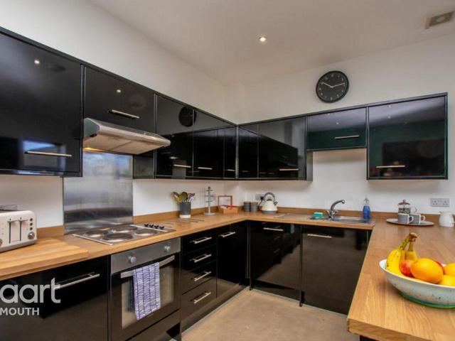 Mutley Plain, PLYMOUTH 1 bed in a house share to rent £568 pcm £131 pw