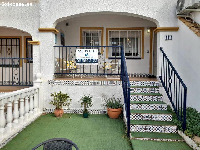 Muy bonito apartamento de 2d con vistas laterales a la Bahía