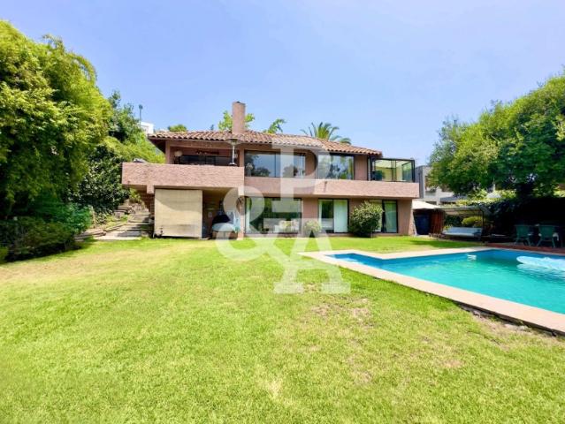 MUY BUENA CASA GRAN VISTA / LOMAS DE LA DEHESA