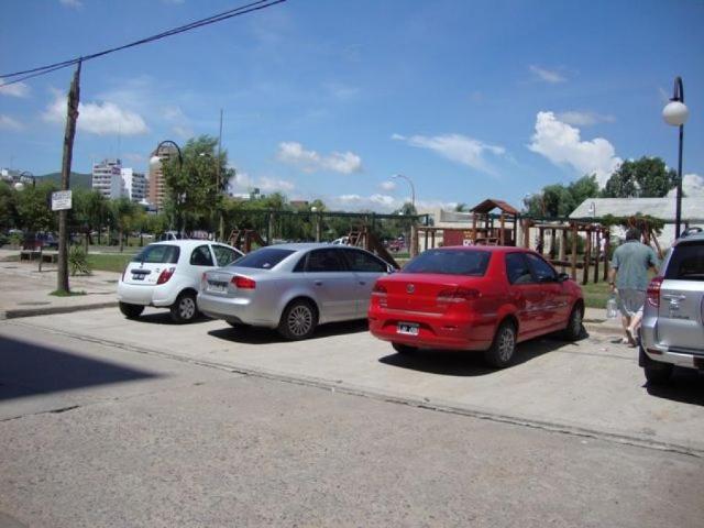 MUY LINDO DEPARTAMENTO EN ALQUILER PERMANENTE 2 AÑOS 1 Dormitorio, Gas Natural, ED. RIVERA OESTE