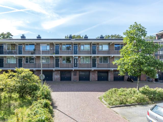 MVGM Te huur: Anne franklaan 271, bussum