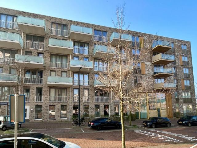 MVGM Te huur: Eef kamerbeekstraat 110, amsterdam