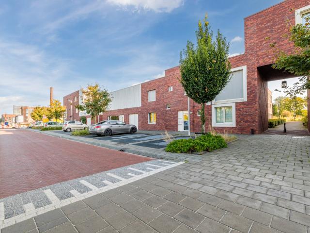 MVGM Te huur: Friesestraatweg 205 38, groningen