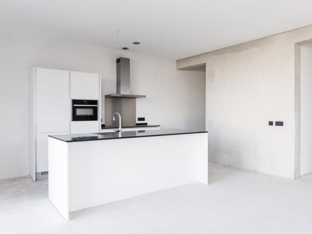 MVGM Te huur: Karl weisbardstraat 61, rotterdam
