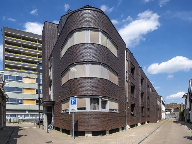 MVGM Te huur: Karrestraat 25, tilburg