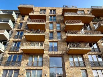 MVGM Te huur: Kees broekmanstraat 98, amsterdam