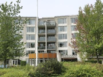 Kroeven, Roosendaal, Noord-Brabant - Tillen
