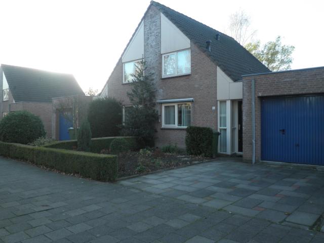 MVGM Te huur: Hillegomlaan 96, tilburg
