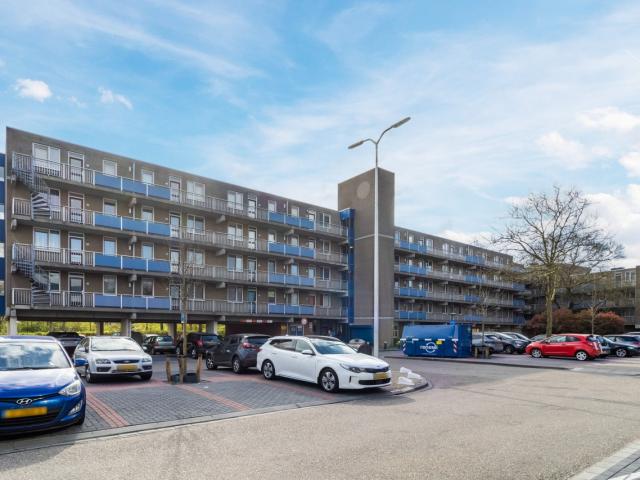 MVGM Te huur: Ouvertureweg 219, alphen a/d rijn