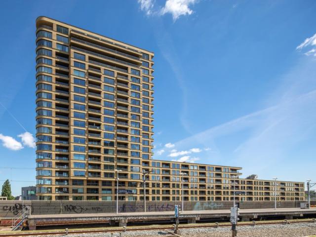 MVGM Te huur: Lindenhoeveweg 107, amsterdam