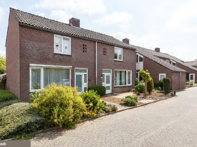 MVGM Te huur: Montenakerbank 17, maastricht