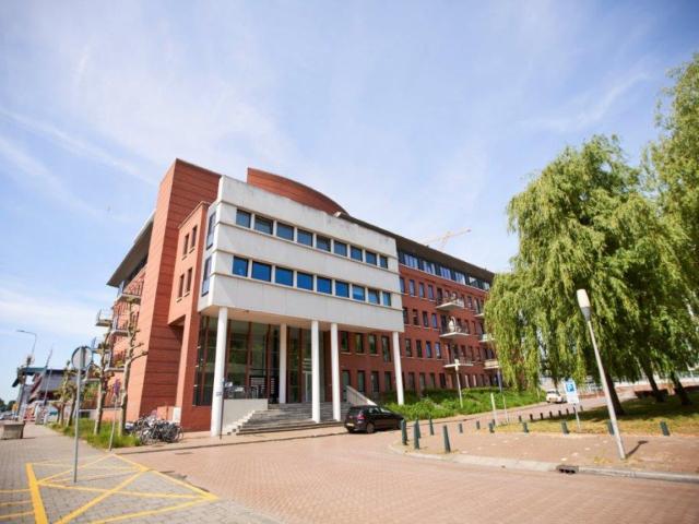 MVGM Te huur: Maanplein 131 b, den haag