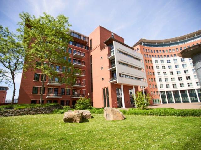 MVGM Te huur: Maanplein 94 e, den haag