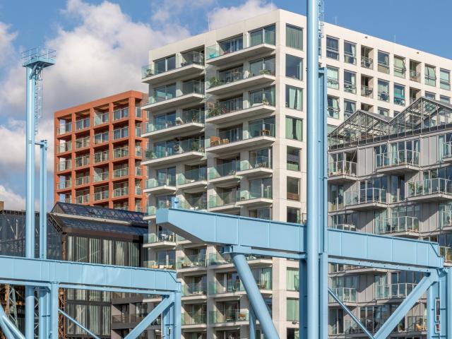 MVGM Te huur: Soerapatistraat 7, amsterdam