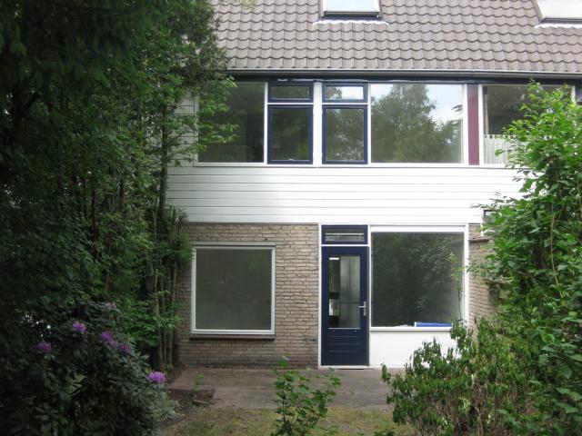 MVGM Te huur: Saturnushof 2, maarn