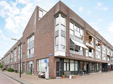 MVGM Te huur: Stuurmankade 170, amsterdam