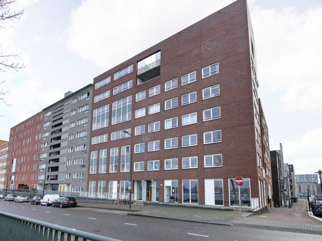 MVGM Te huur: Sumatrakade 1041, amsterdam