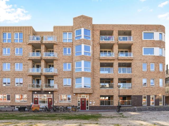 MVGM Te huur: Revaleiland 89, amsterdam