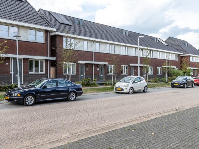 MVGM Te huur: Renesselaan 127, tilburg