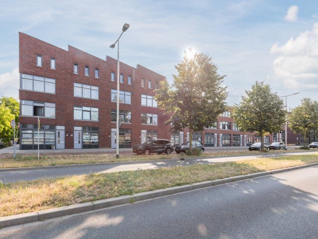 MVGM Te huur: Westervoortsedijk 30, arnhem