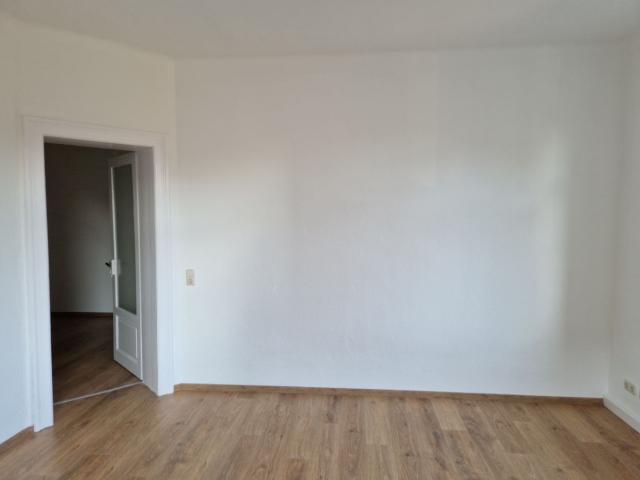 MW/742/1OGre 2 Raumwohnung in Radebeul