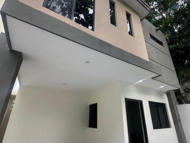 MXCV25147 Casa en venta Col. Niños Héroes INFO 833 127 3608