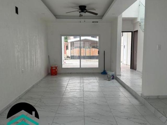 MXCV2519 Casa en Venta Col. Loma del Gallo Info 833 127 3608