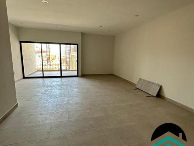 MXDV25142 Departamento en venta Col. Flamboyanes INFO 833 127 3608
