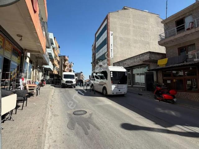 My Burgaz Nazmi Akdeniz Cadde Üzeri Satılık 2+1 Yeni Daire