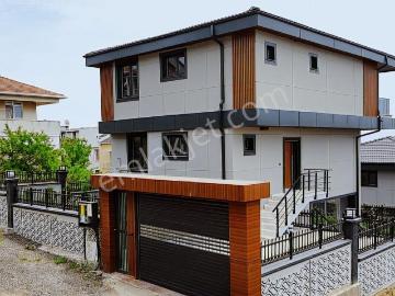 Gümüşyaka'da 3 Katlı Deniz Manzaralı Kaçırılmayacak Fırsat Villa