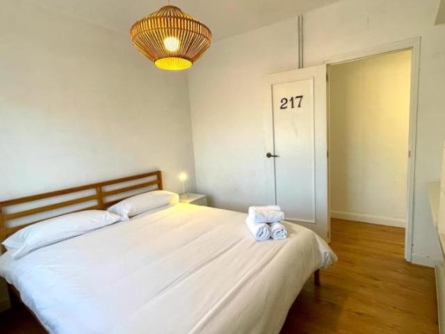My Space Barcelona Lovely apartment with private in Sarrià for monthly rentals