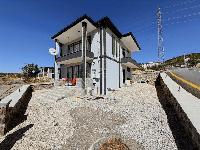 Myg'den Çamlıdere'de Satılık Yeni Yapılı 2 Katlı Villa Fırsatı