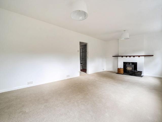 Myrtle Cottage Thursley Road Elstead, Godalming 4 bedrooms Property for lettings Seymours