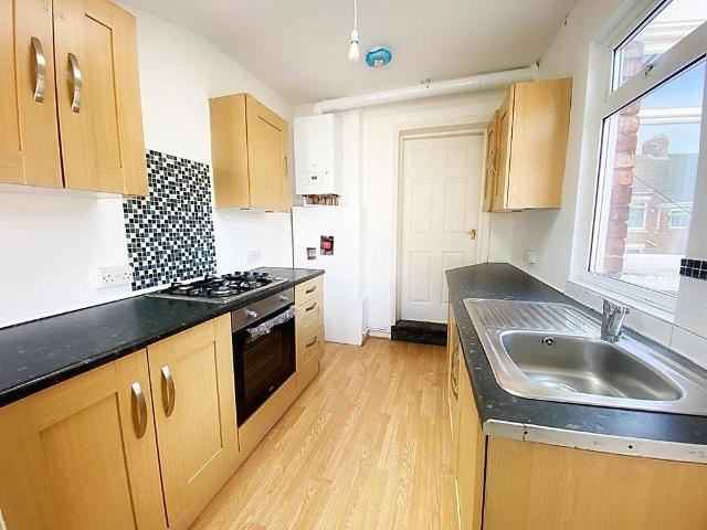 Myrtle Grove, Wallsend 3 bed apartment to rent £850 pcm £196 pw
