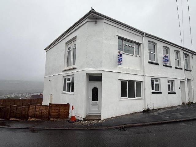 Myrtle Hill, Llanelli, SA15 3 bed house to rent £875 pcm £202 pw