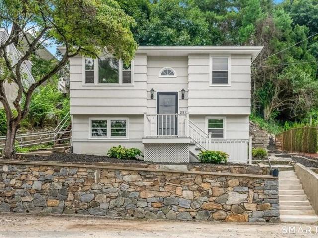 Myrtle St, Shelton, Home For Sale