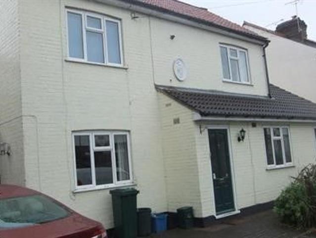 Myrtle Road, Teddington, London TW12, 5 bed semi detached house to rent, £3,358 pcm | PrimeLocation