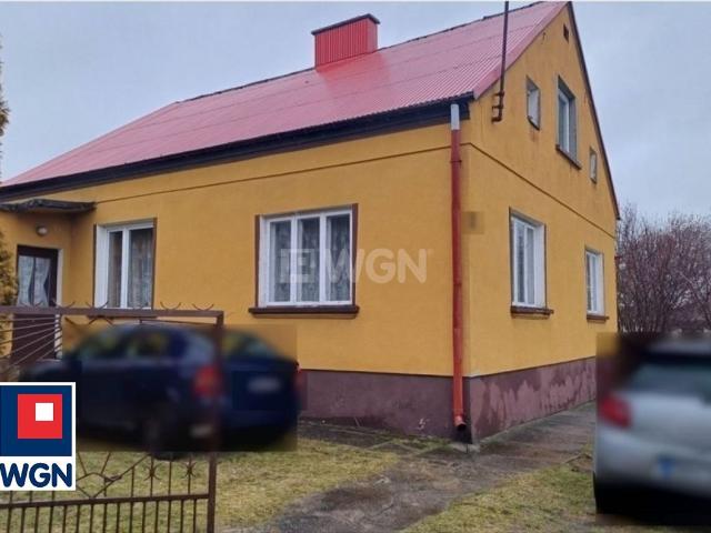 Dom w spokojnej okolicy z możliwością adaptacji poddasza