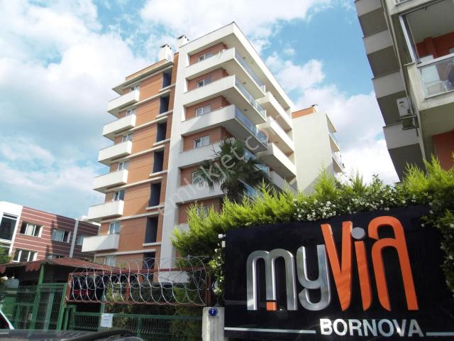 Myvia Bornovada Boş Eşyasız 1+1 Kiralık Daire